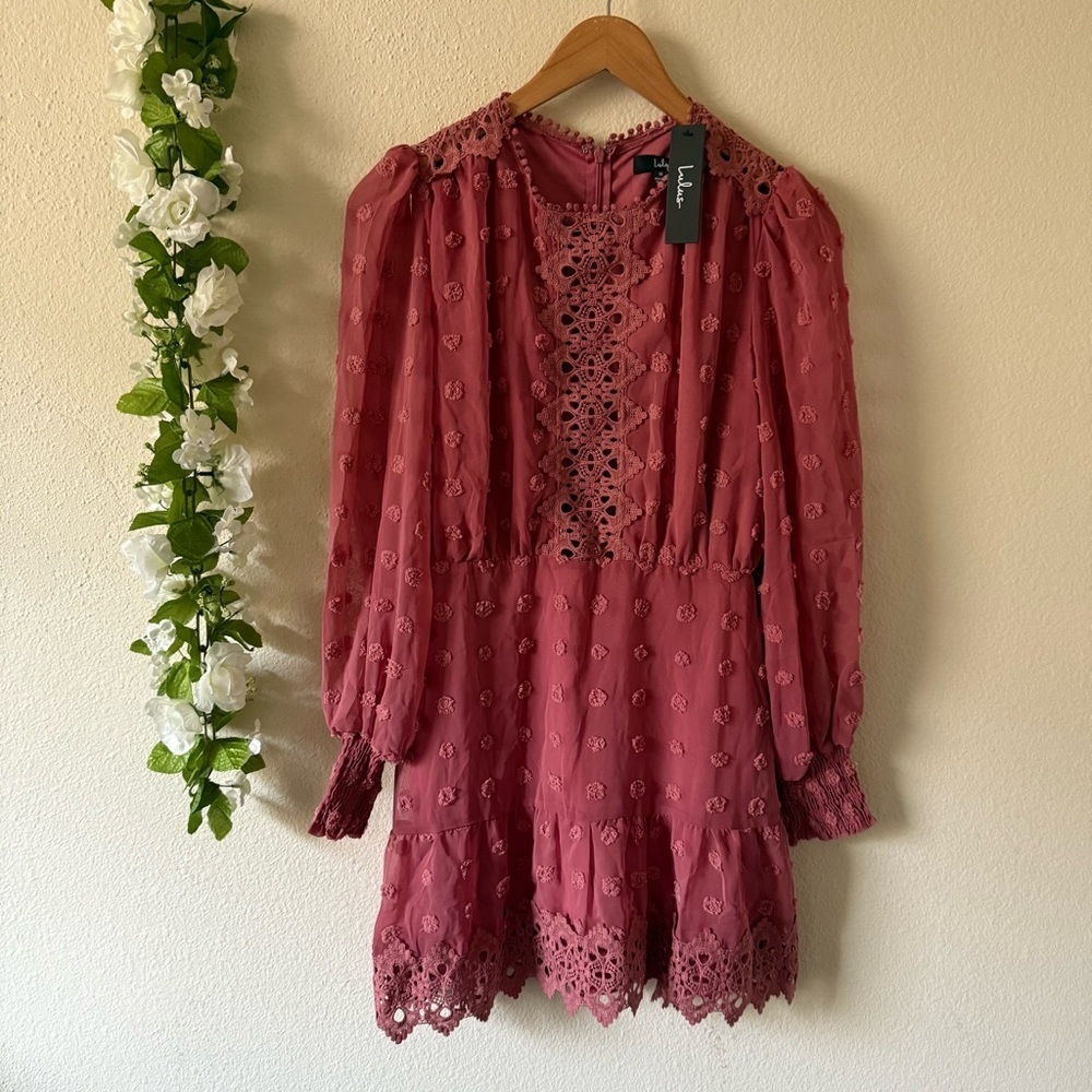Lulus Lulus - Picture 2 of 11